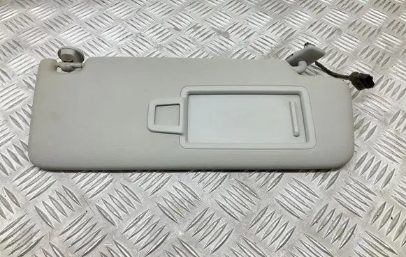 Sun visor