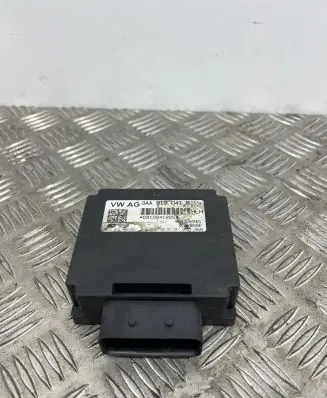 Volkswagen Up Other control units/modules 3AA919041B 8ES01045221 0310241225