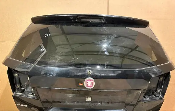 Fiat Freemont Tailgate/trunk/boot lid
