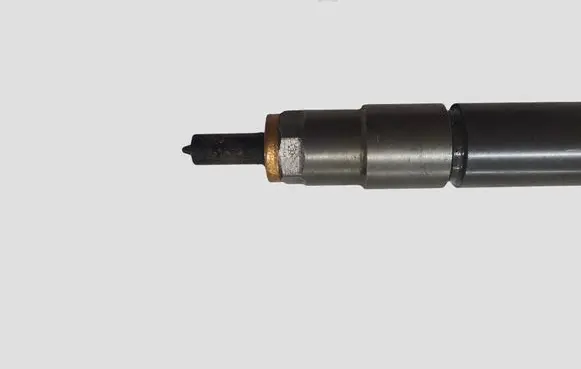 Nissan Qashqai Fuel injector 0445110414