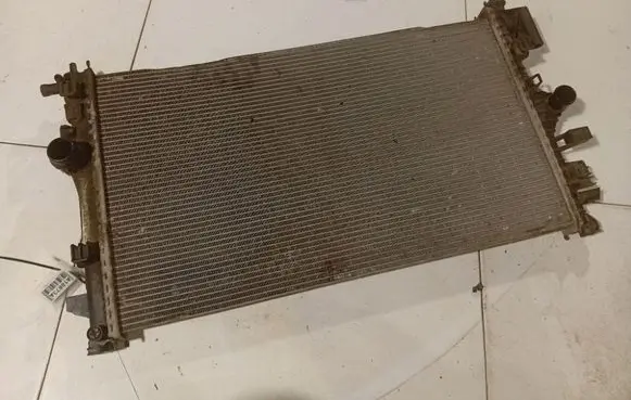 Coolant radiator