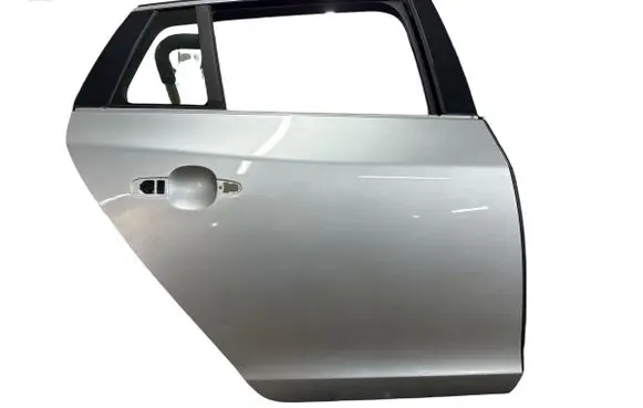 Volvo V60 Rear door 