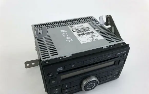 Nissan Navara D40 Radio/CD/DVD/GPS head unit 28185EB30B H2247