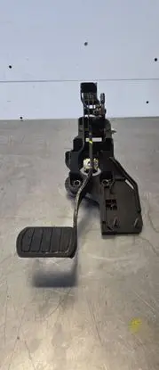Opel Vivaro Brake pedal 9843678780