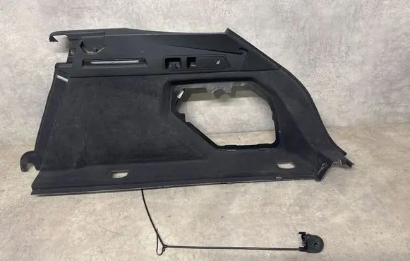 Audi e-tron Trunk/boot side trim panel 4KE863880