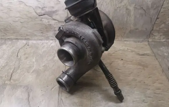 Audi A4 S4 B6 8E 8H Turbo 059145701C