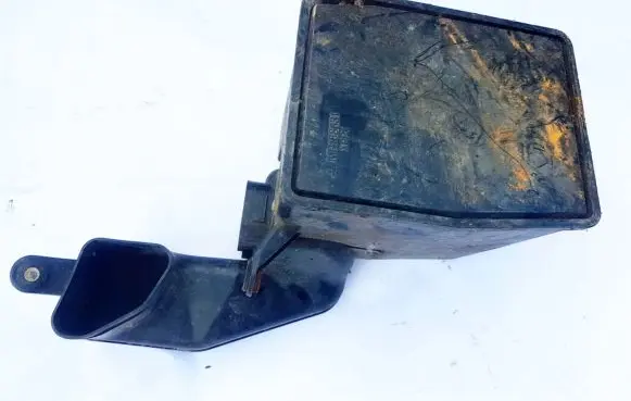 Intake resonator