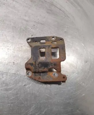 Generator/alternator bracket