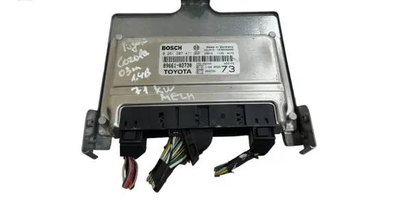Toyota Corolla E120 E130 Engine control unit/module 8966102730 1039S00609 0261207411
