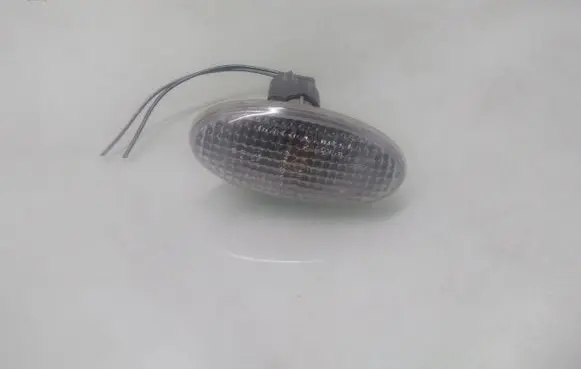 Mazda 5 Front fender indicator light