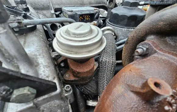 Audi A4 S4 B5 8D EGR valve 059131503