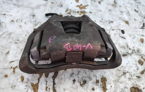 Volvo V40 Front brake caliper 
