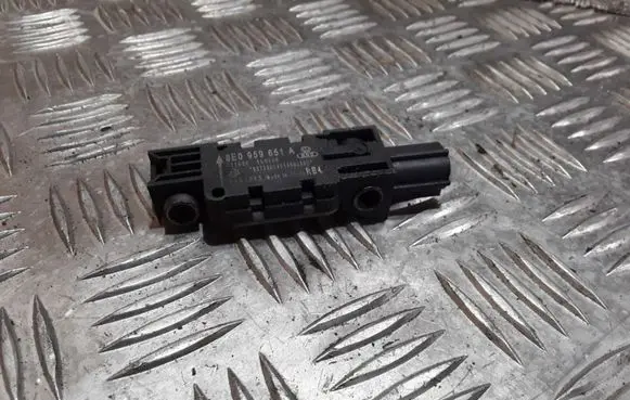 Audi A3 S3 8P Airbag deployment crash/impact sensor 8E0959651A