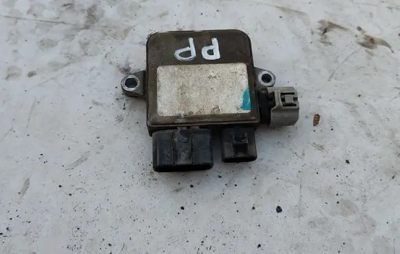 Tesla Model S Relay mounting block 82821-20280