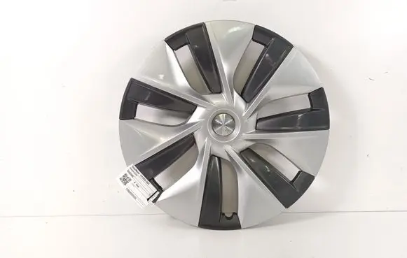 Tesla Model Y R12 wheel hub/cap/trim 104423500C