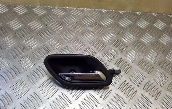 BMW 5 E39 Rear door interior handle 8226050