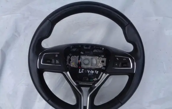 Maserati Levante Steering wheel