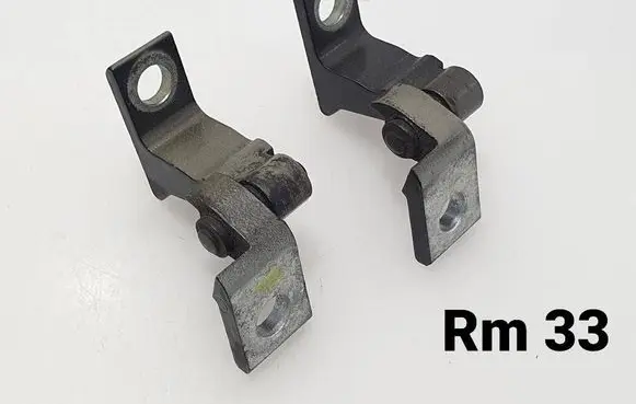 Volkswagen Tiguan Front door upper hinge 8X0831404E 8X4833406A