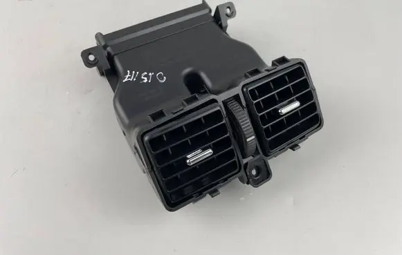 Rear air vent grill