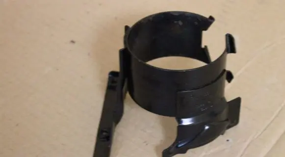 Volkswagen Bora Fuel filter bracket/mount holder 1J0127225B