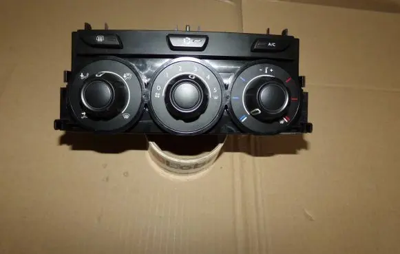 Citroen C3 Central console control unit 