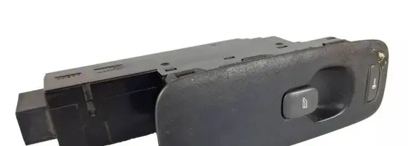 Volvo V70 Electric window control switch 9452961