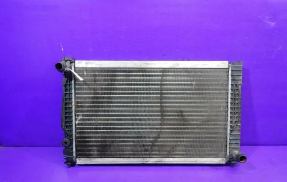 Audi A4 S4 B5 8D Coolant radiator