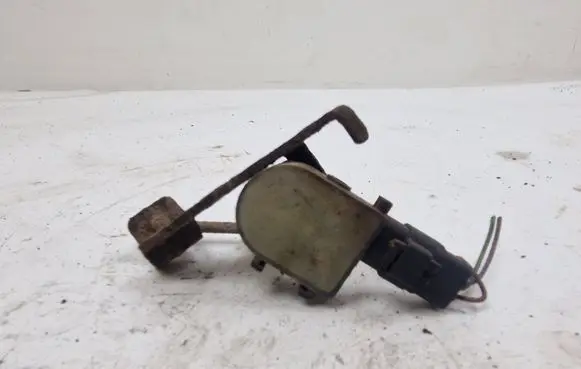 Peugeot 607 Headlight/headlamp level sensor 