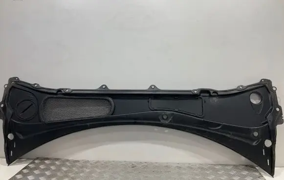 Volvo S90, V90 Wiper trim 31402275