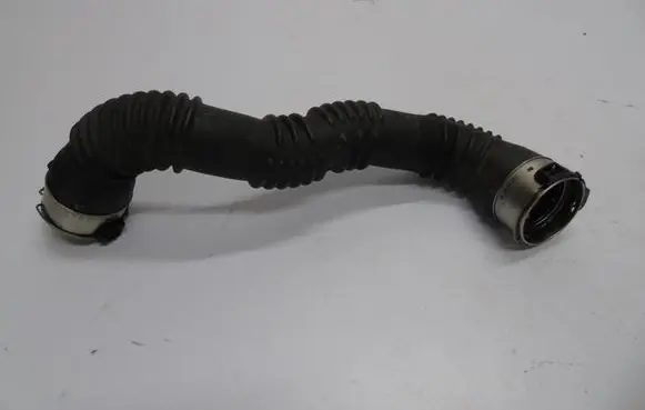 Mercedes-Benz B W246 W242 Intercooler hose/pipe a2465200101