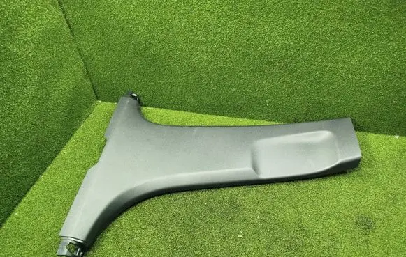 KIA Sportage (B) pillar trim (bottom) 85836R2000 N05RCAR