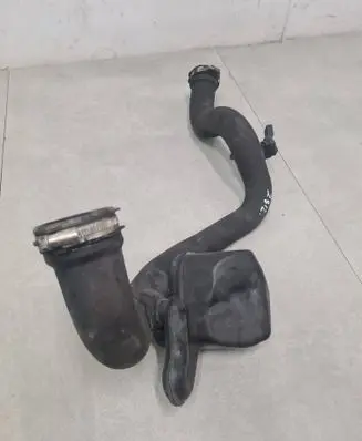 Audi A4 S4 B8 8K Intercooler hose/pipe 8K0145673AC