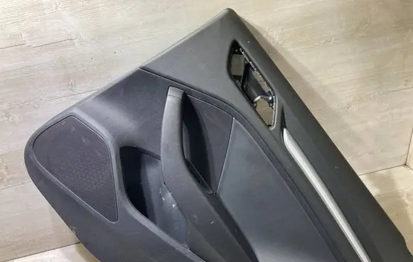 Audi A3 S3 8V Rear door card panel trim 8V4863982B