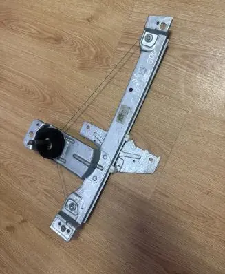 Peugeot 207 Rear door manual window regulator 9650768080 9650768080F06