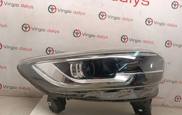 Renault Kadjar Headlight/headlamp 260100362R 01177088