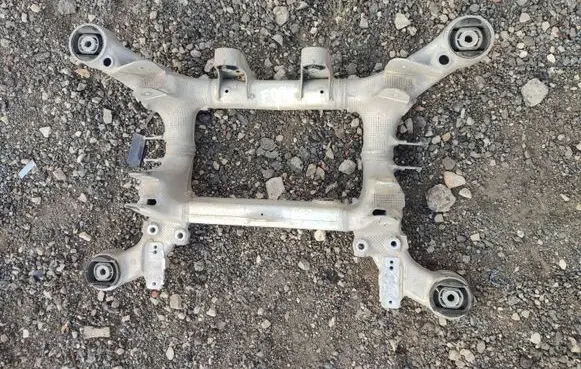 BMW 5 F10 F11 Rear axle beam 33316798545