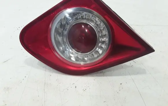 Volkswagen PASSAT B6 Tailgate rear/tail lights