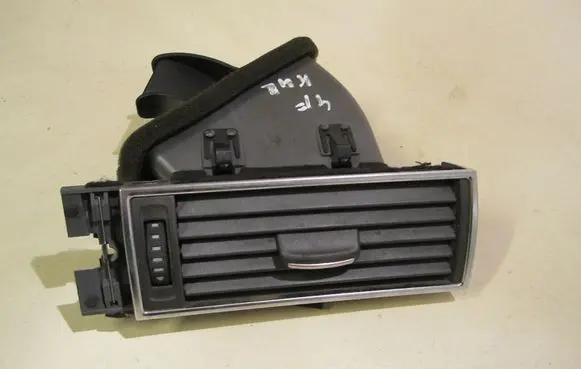 Dashboard side air vent grill/cover trim