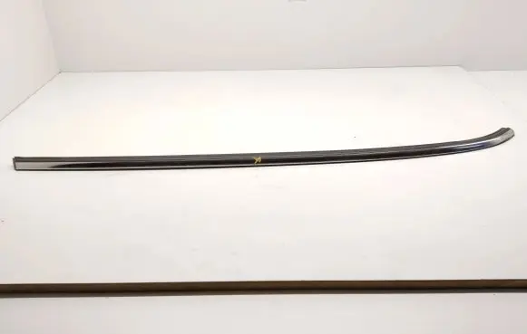 Mini One - Cooper F56 F55 Rear side glass trim 7300023