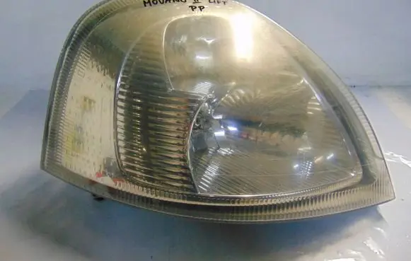 Opel Movano B Headlight/headlamp 8200163518E