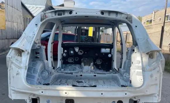 Mercedes-Benz EQC Rear bodywork 