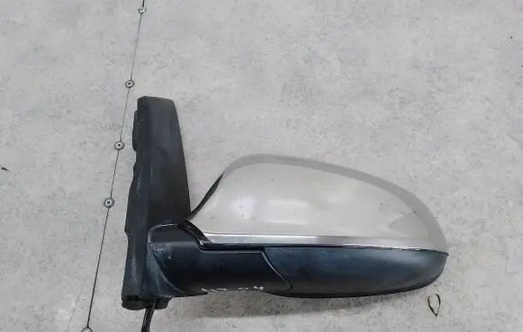Opel Astra J Front door electric wing mirror 