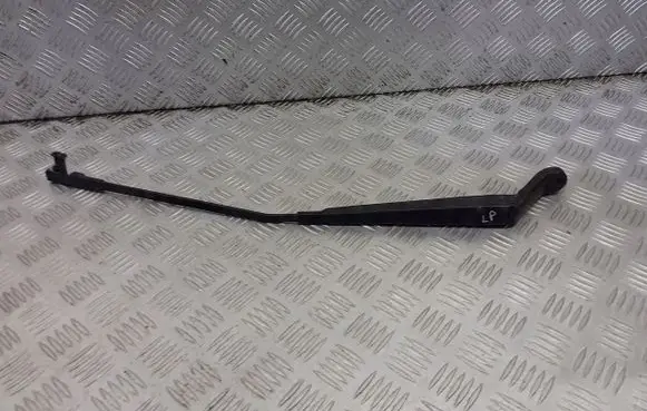 Peugeot 407 Front wiper blade arm