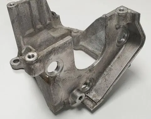 Jaguar XF X250 Engine mount bracket 9X2Q-9A361-CA