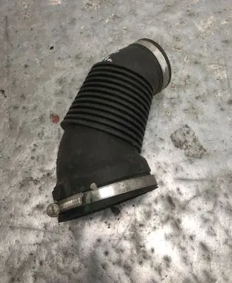 Audi A6 S6 C6 4F Air intake hose/pipe 4F0129615GBILI 4F0129615G
