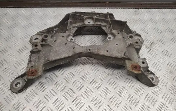 Audi A8 S8 D4 4H Gearbox mounting bracket 4H0399263L