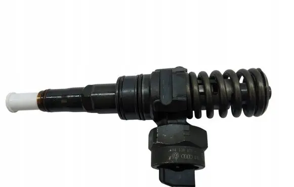 Volkswagen Sharan Fuel injector 038130073AC