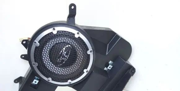 Mitsubishi ASX Subwoofer speaker 8720A136