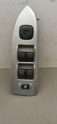 Mazda Premacy Electric window control switch C8HD172 1934D4 CB81