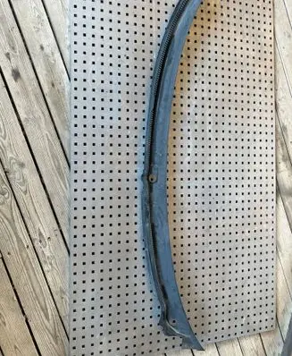 Audi A6 S6 C5 4B Windshield trim 4B1819403C